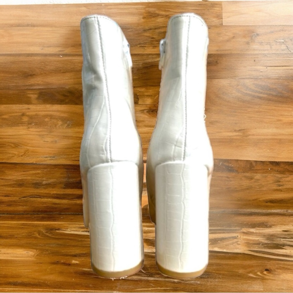 PLT Behati White Croc Embossed Vegan Leather Ankle Boots 4” Block Heel 6.5 NEW - Picture 9 of 14